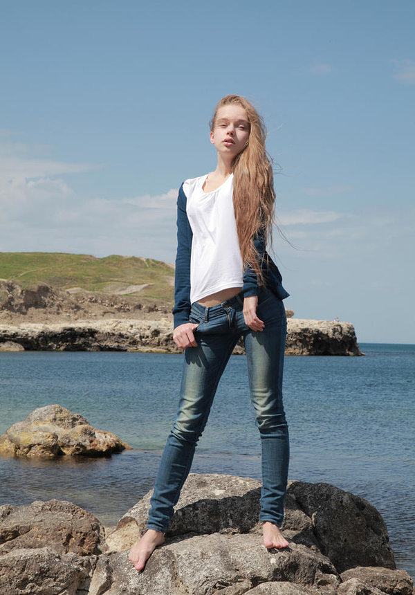 Людмила, 21 год, 2 размер груди